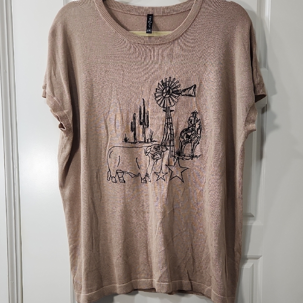 Two2Fly Embroidered T-Shirt With Western Graphic Large